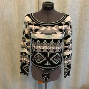 Xhilaration XS Crop Sweater Mint Pattern